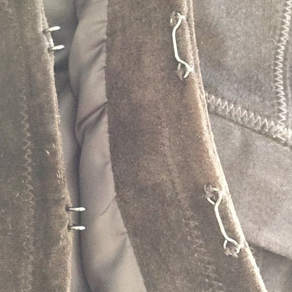 CLASSIQUES ENTIER Brown Leather Suede Short Jacket - Picture 11 of 11